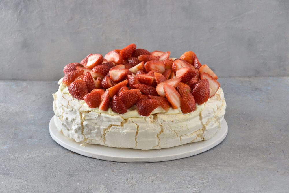 Pavlova Con Frutillas