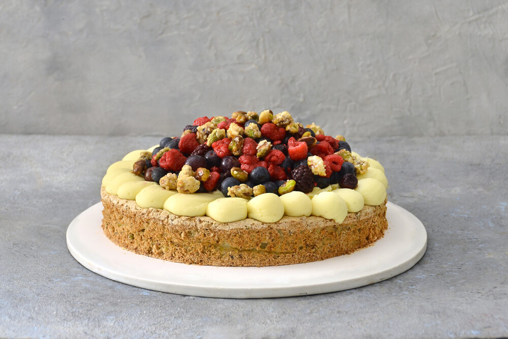 DACQUOISE DE PISTACHOS Y FRUTOS ROJOS